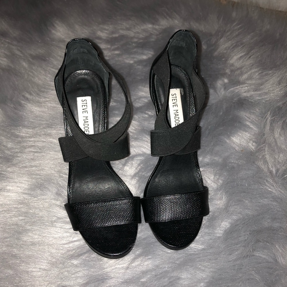 Steve Madden strappy heels, size 7, Black.